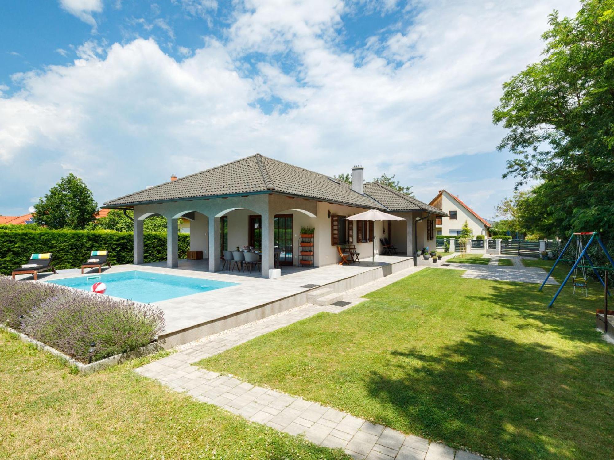 Villa Aschbacher By Interhome Balatonszárszó 外观 照片